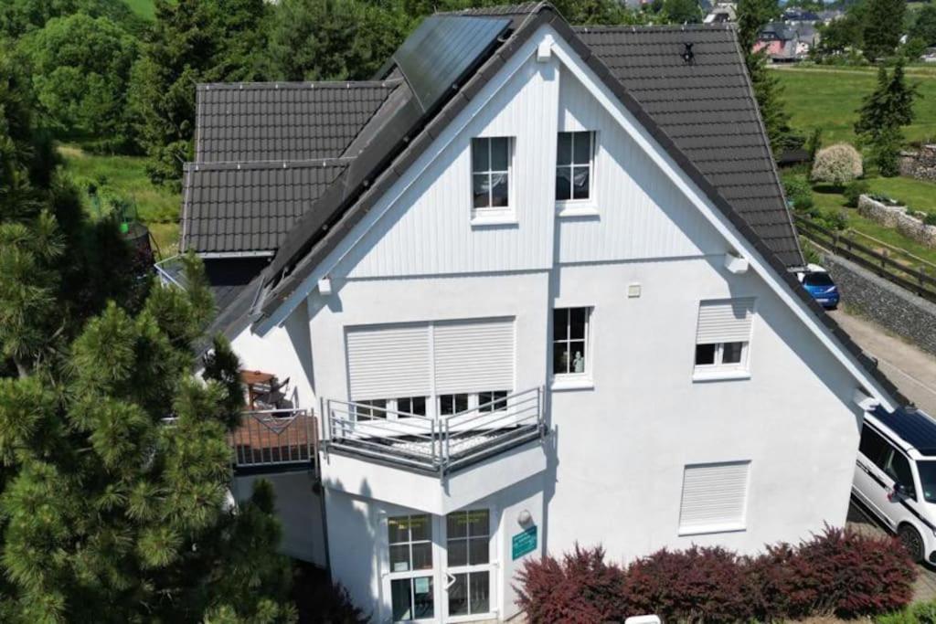 Ferienwohnung Fischer Mit E-Ladestation Direkt Am Haus Schwarzenberg/Erzgebirge Exterior foto